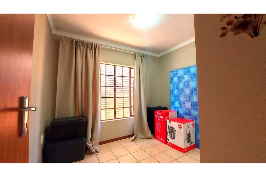 2 Bedroom Property for Sale in Melodie North West